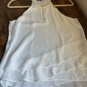 Pretty white sleevless top